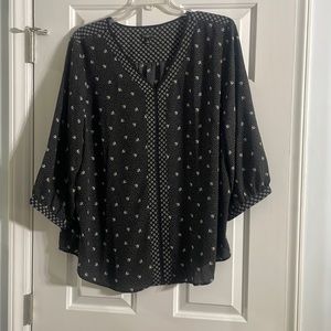 EUC 3X Talbots Black and White Blouse